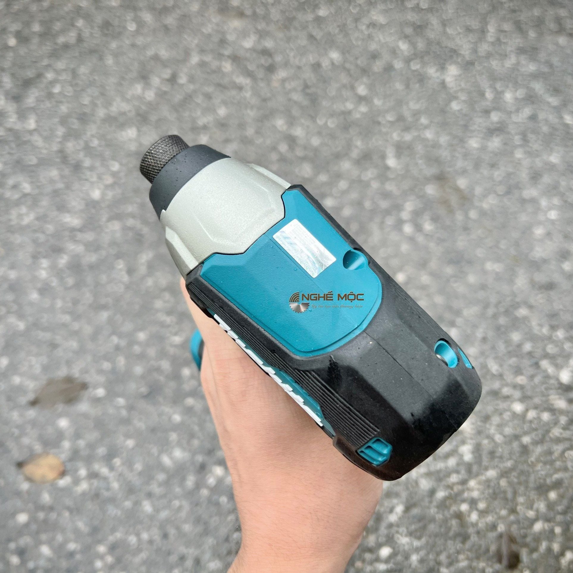 Máy vặn vít pin 18v Makita DTD157