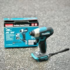 Máy vặn vít pin 18v Makita DTD157