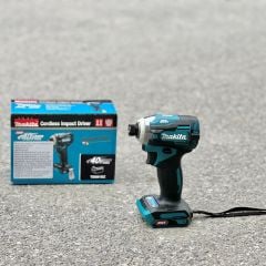 Máy vặn vít pin 40v Makita TD001GZ