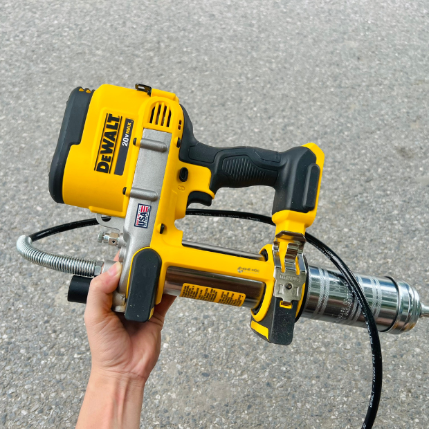 S ng b n m kh ng d y DEWALT DCGG571B 20V H ng USA mochaiphat
