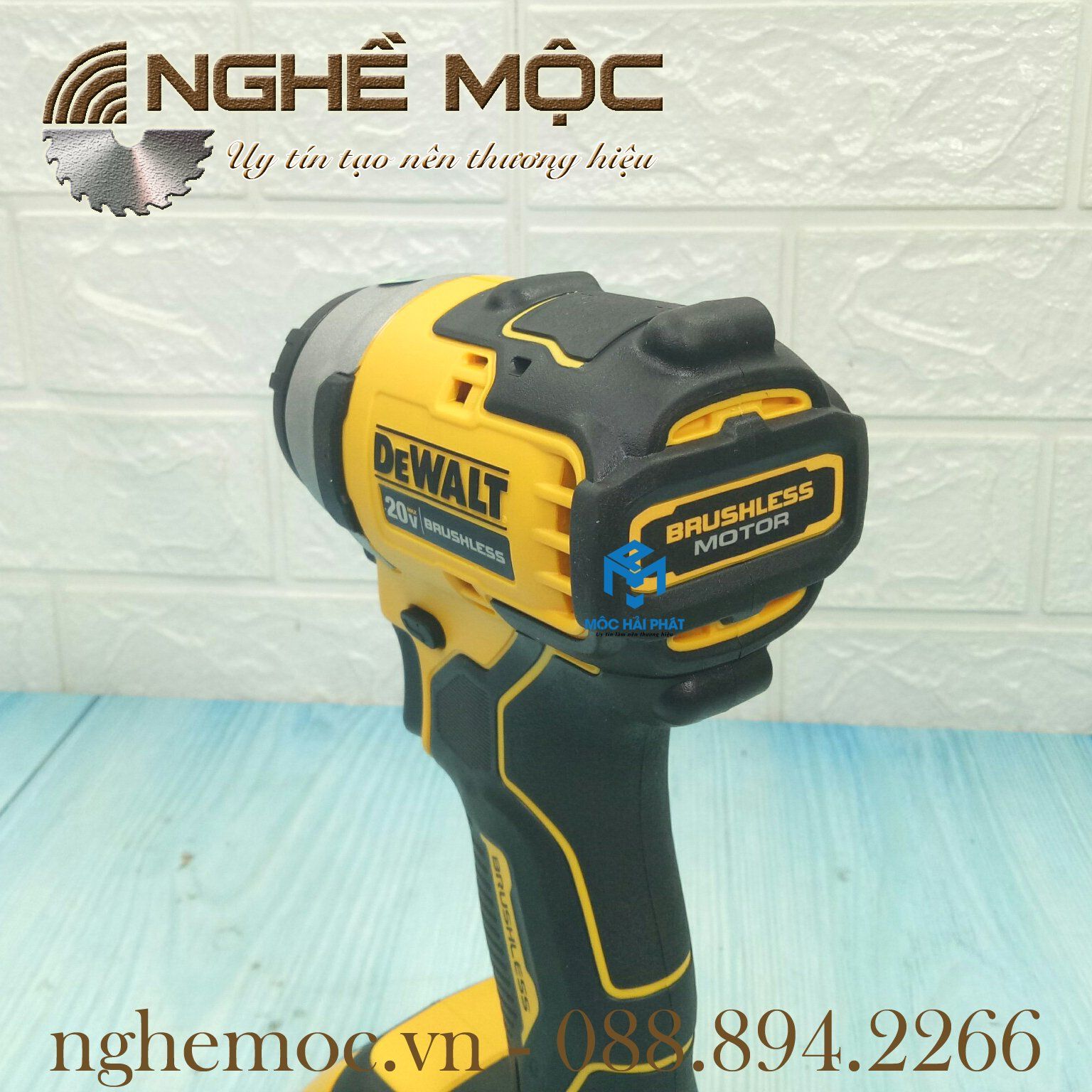 MÁY BẮT VÍT KHÔNG CHỔI THAN DEWALT