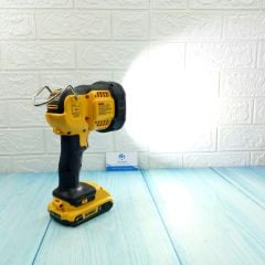 Thân Đèn pin Dewalt DCL043 ( hàng USA )