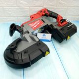 cưa vòng milwaukee