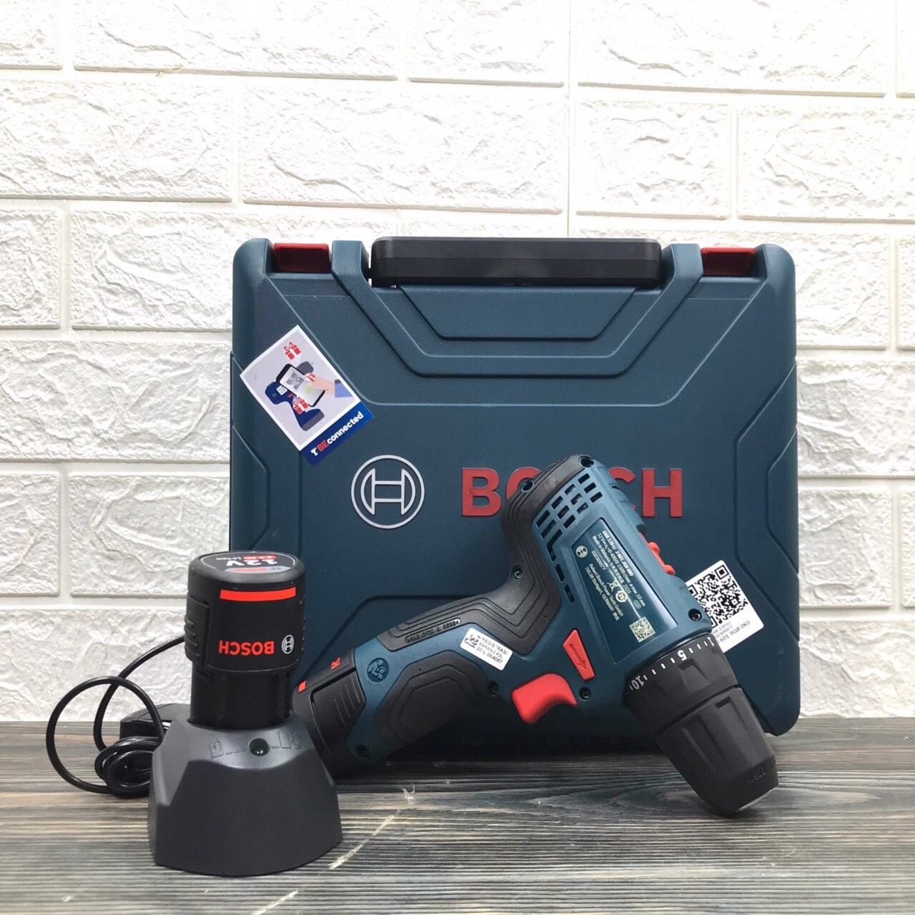 Máy khoan vặn vít dùng pin Bosch GSR120