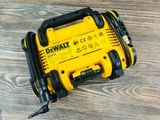 Máy bơm hơi Dewalt DCC018N-XJ