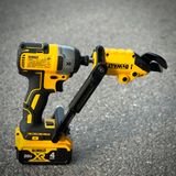Đầu kéo cắt tôn dewalt