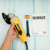 Máy mài góc DeWALT DW810B  710W