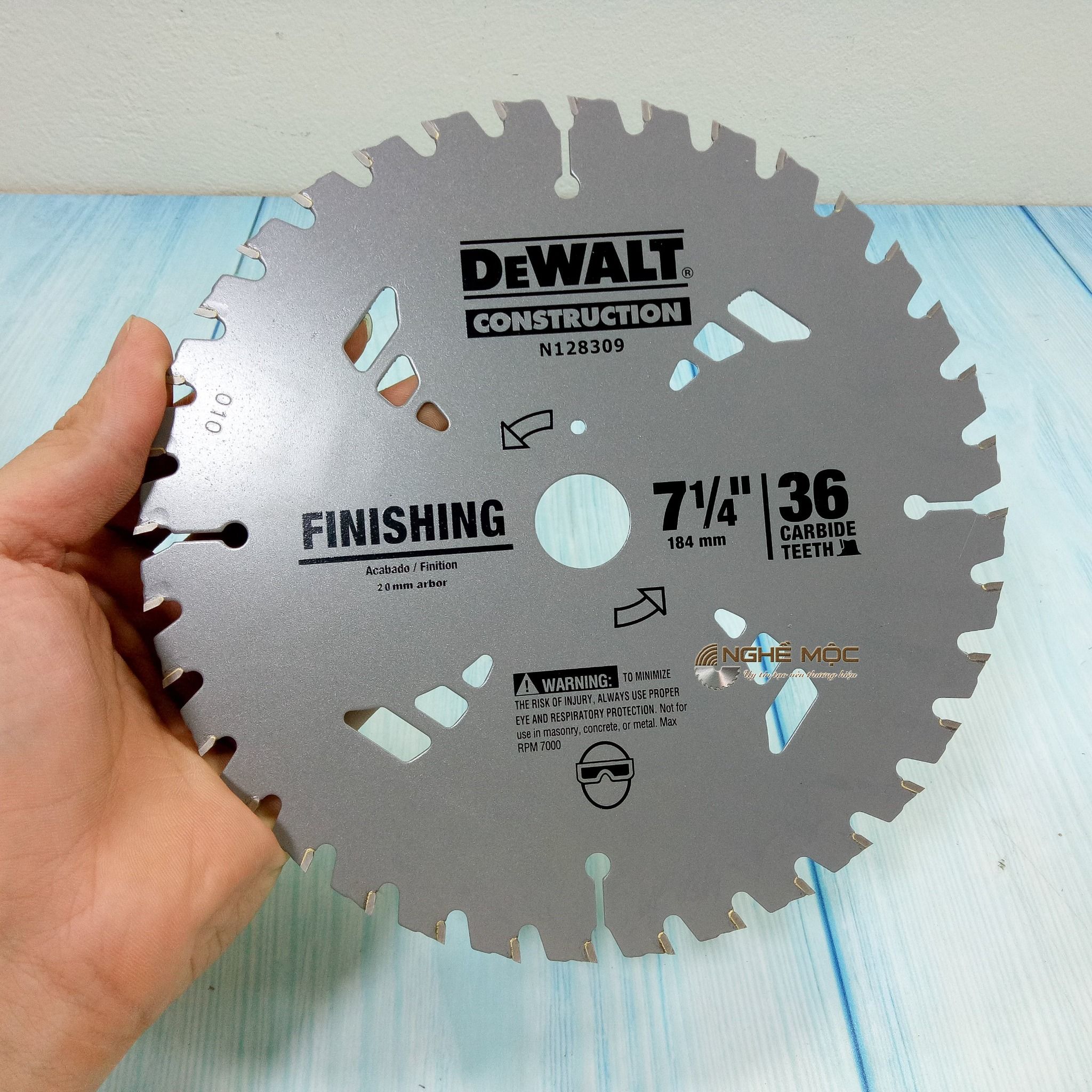 Máy cưa đĩa Dewalt DWE561