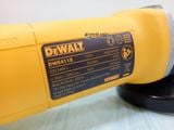 Máy mài cầm tay 950W Dewalt DWE4118-B1