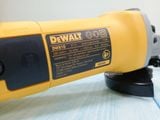 Máy mài góc DeWALT DW810B  710W