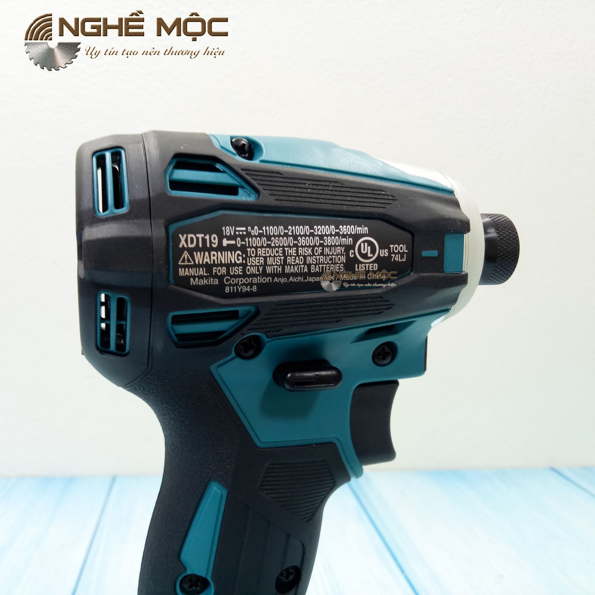Máy bắt vít Makita XDT19 chính hãng tốt nhất, giá hấp dẫn mochaiphat
