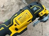 Máy cắt cầm tay 20V Dewalt DCS356