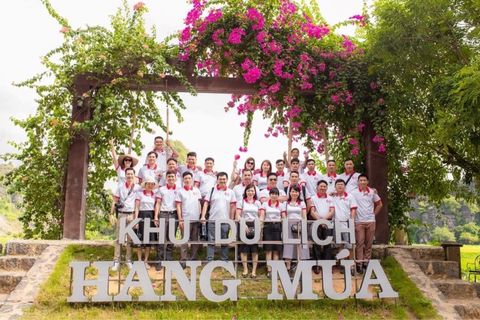 TOP TOUR HÀ NỘI – NINH BÌNH – TEAM BUILDING – GALA DINNER 2022