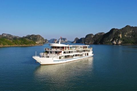 6 Day 5 Night Hanoi - Ninh Binh - Halong Tour from Singapore/ 2023-2024