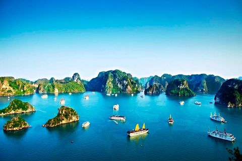 8 Day Vietnam Luxury Tour From Hanoi to Ho Chi Minh/ 2024-2025