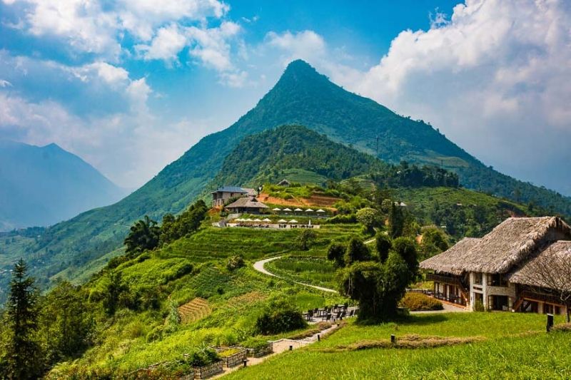 8 DAYS BEST OF VIETNAM: HANOI, SAPA, HALONG BAY TOUR