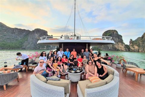 TOP TOUR HẠ LONG 2 NGÀY 1 ĐÊM – HANOI PREMIUM TRAVEL