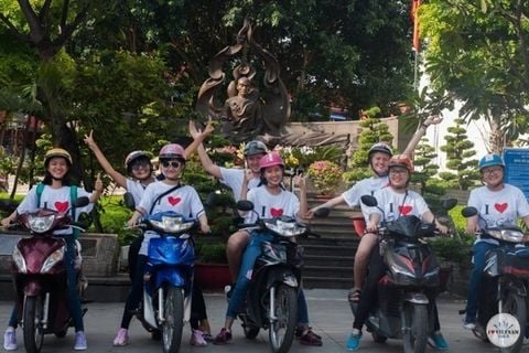 Top Hanoi Motorbike Tour - Hanoi Motorcycle Tour