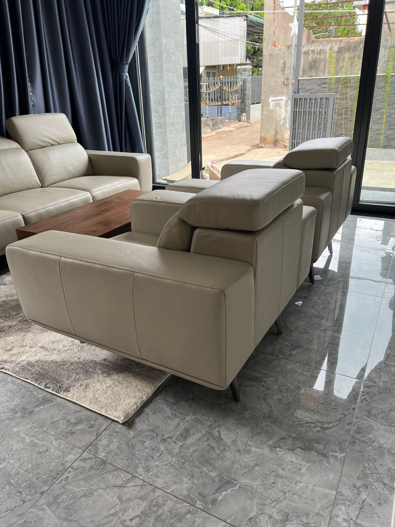  SOFA DA BÒ Ý - KINGTON PLATINUM 1 CHỖ 