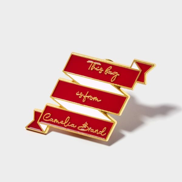 Sash Camelia Pin