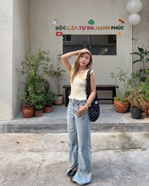 Áo Kiểu Nữ TheBlueTshirt Girly Top - Yellow Gingham ZigZag