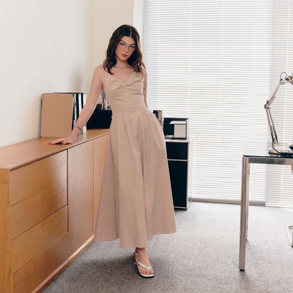 Đầm nữ DOTTIE midi xoắn ngực - Beige - D0701