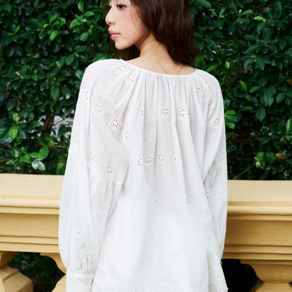 Áo nữ DOTTIE dài tay cổ tròn - Trắng - T1094