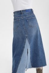 Chân Váy Nữ TheBlueTshirt 1970s Denim Midi Skirt - The 1975 Wash