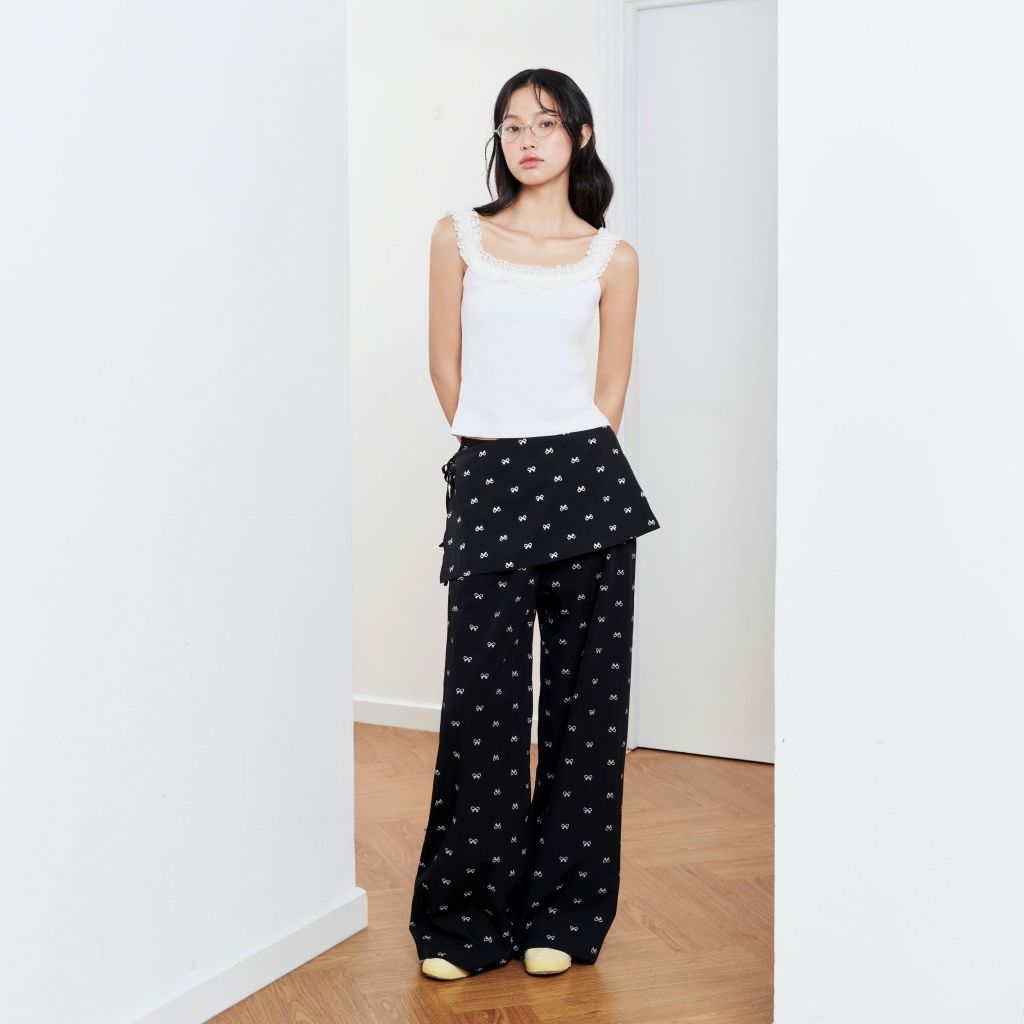 Quần Nữ DOTTIE ống suông túi đắp - Đen - Q0361