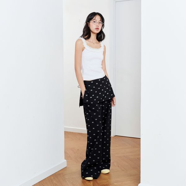 Quần Nữ DOTTIE ống suông túi đắp - Đen - Q0361