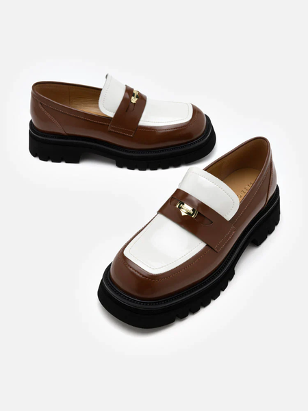 Giày loafers da Pazzion Zilpah Embellished Two-Tone Penny Loafers