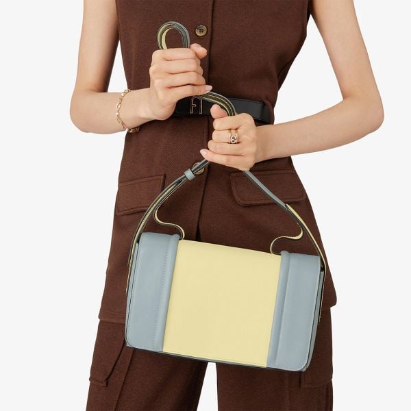 Túi Đeo Chéo Nữ Furla Riva