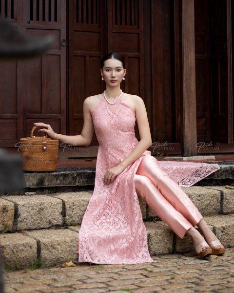 Áo Dài Nữ F2 Yếm Ren Hồng Pride Việt Nam - Không Kèm Quần