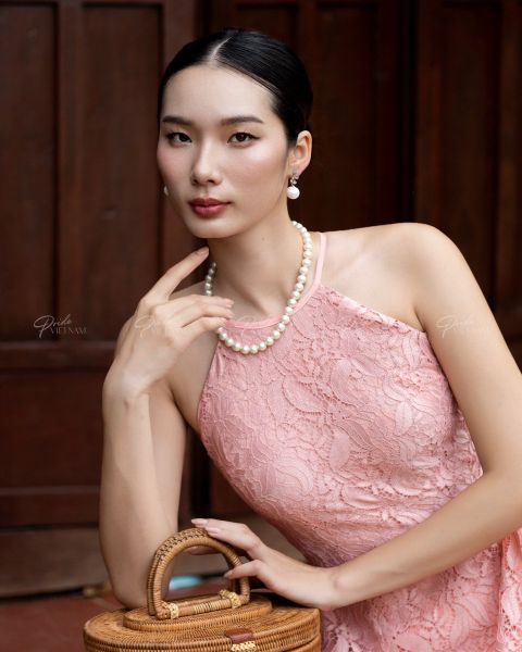 Áo Dài Nữ F2 Yếm Ren Hồng Pride Việt Nam - Không Kèm Quần