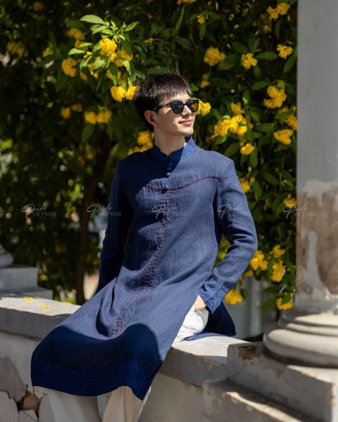 Áo Dài Nam F2 Linen Xanh Đen Đột Chỉ - Không Kèm Quần