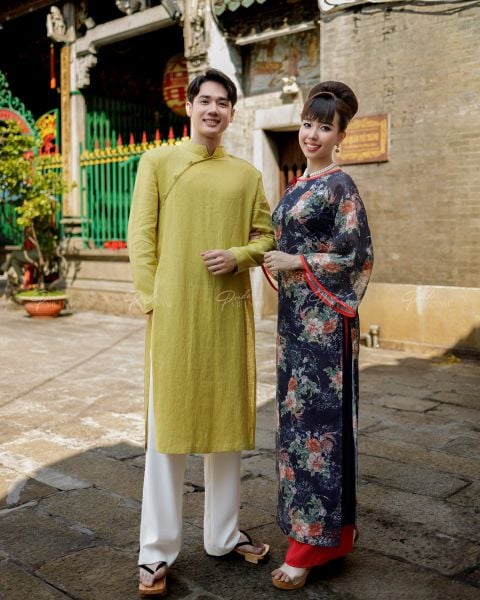 Áo Dài Linen Nam F2 Vàng Pride Việt Nam - Không Kèm Quần