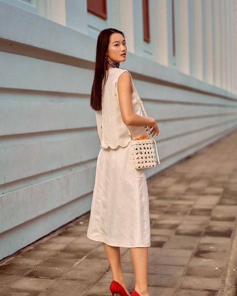 Áo Kiểu Linen Trắng Summer Muse