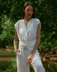 Áo Kiểu Linen F2 Trắng Into The Wood