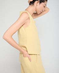 Áo Kiểu Nữ F2 Linen Vàng A Touch Of Effortless Elegance