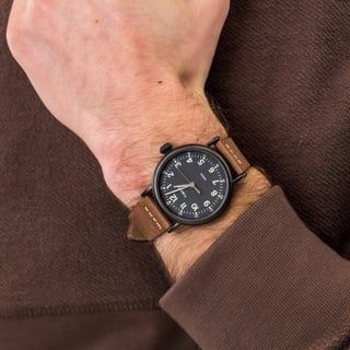 Đồng Hồ Nam TIMEX Standard Leather Strap Watch - 40mm TW2T69300 Dây Da - Chính Hãng