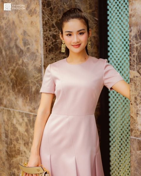 Đầm Nữ F2 Gấm Hồng Nhạt Fall Muse