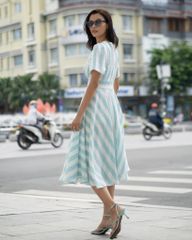 Đầm Linen Nữ F2 Trắng Sọc Xanh