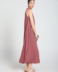 Đầm Nữ F2 Lụa Hồng A Touch Of Effortless Elegance