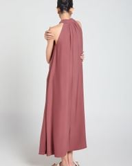 Đầm Nữ F2 Lụa Hồng A Touch Of Effortless Elegance