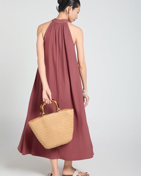 Đầm Nữ F2 Lụa Hồng A Touch Of Effortless Elegance