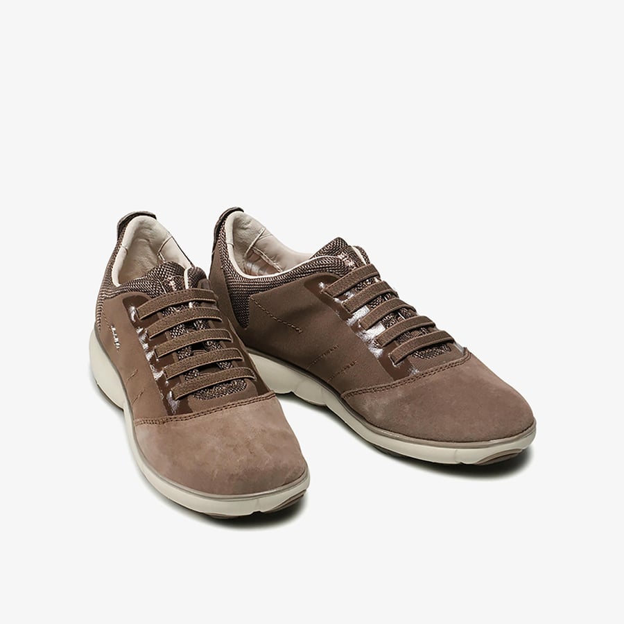 Sneakers Geox D Nebula D621EC 07T14 C3001 Grün
