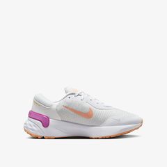 Giày Sneakers Nữ W NIKE Renew Run 4