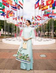 Áo Dài Lụa Nữ F2 Xanh Pride Việt Nam - Không Kèm Quần