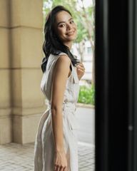 Đầm F2 Linen Kem Secrets