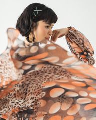 Đầm F2 Voan Cam Becoming Color Me